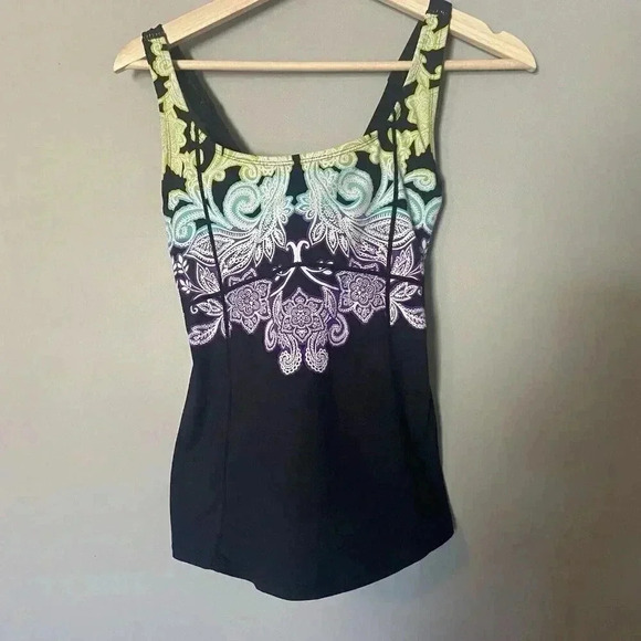 Athleta Hilo Shoreside Black Paisley Tankini Top Size Medium T Swim Built In Bra - Picture 1 of 10